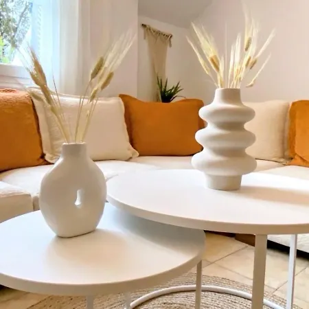 Jenny Stylianou Διαμέρισμα Σπέτσες